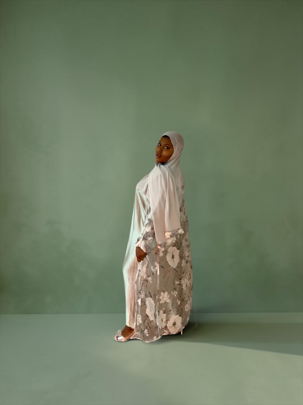 Nala: 3 Piece Floral Abaya Set